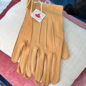 Classic Tan Leather Gloves